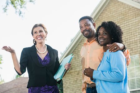 Here Are The Important Questions to Ask An Agent If Selling Your Home