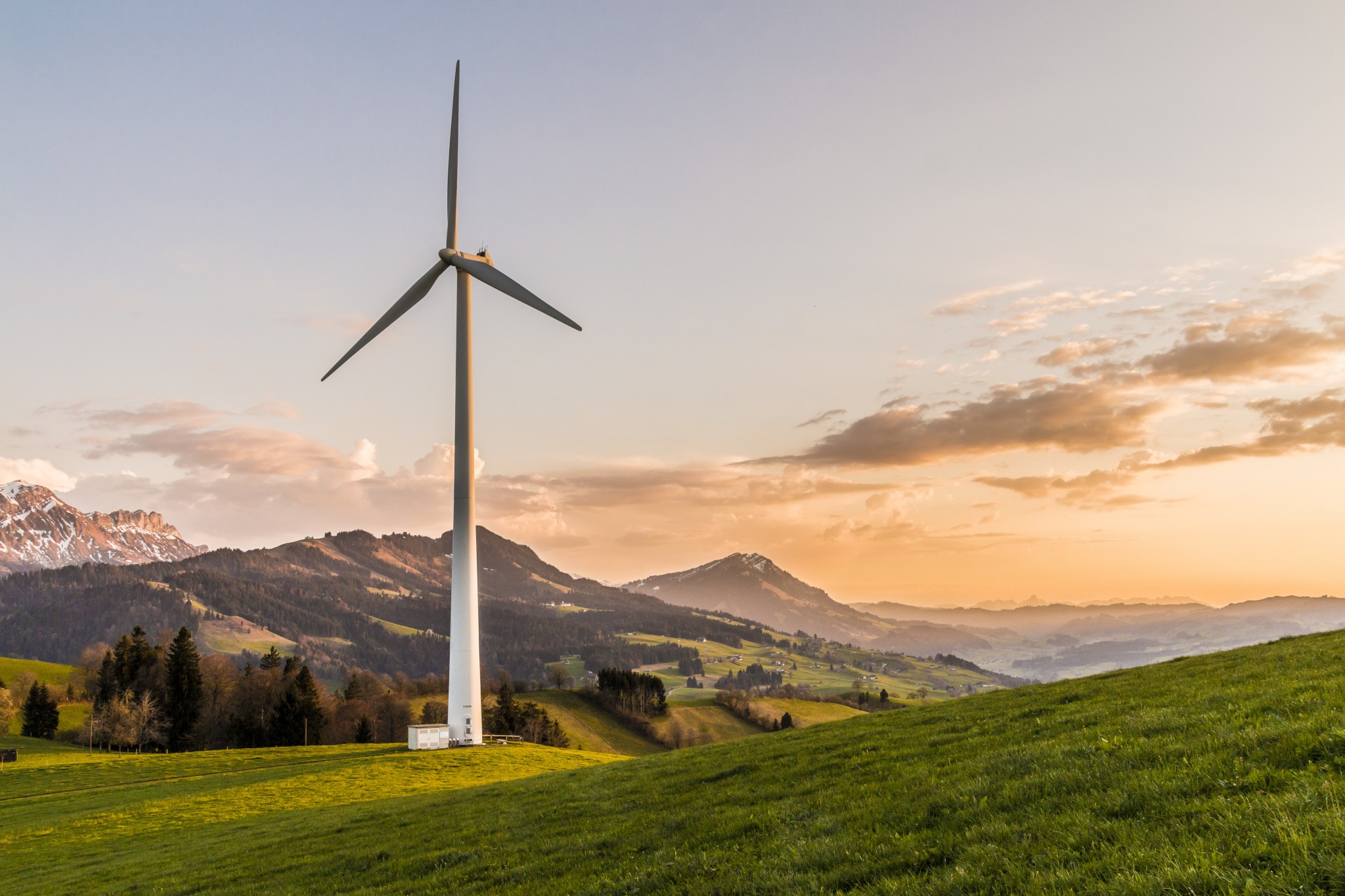 Save Energy And Money With These 7 Tips